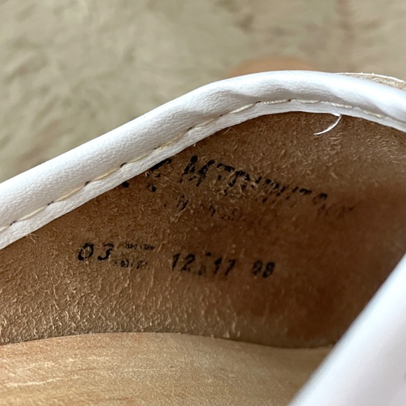 White Leather Slip-on Classic Leather Swedish Clogs - 36/5-5.5US - Picture 4 of 7